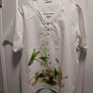Women's White Cotton Blend Short Sleeves Blouse  w/Floral Print - Size XXL